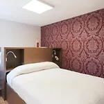 Le Petit Duquesne Nantes
