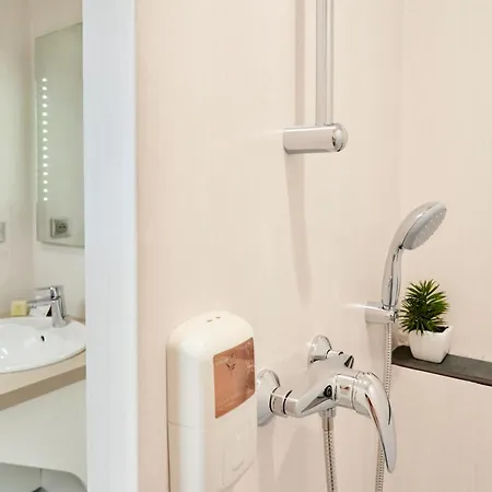 Hotel Le Petit Duquesne Nantes