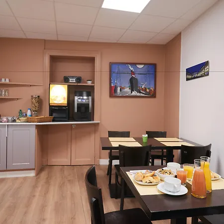 Hotel Le Petit Duquesne Nantes