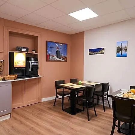 Le Petit Duquesne Nantes
