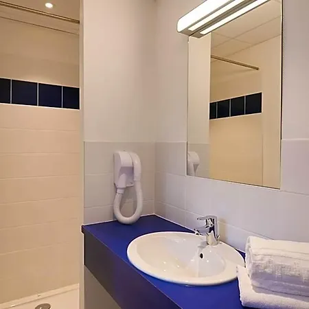 Hotel Le Petit Duquesne *