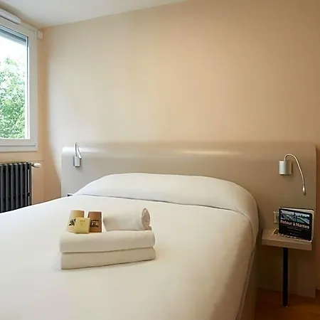 Hotell Le Petit Duquesne