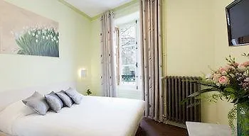 Hotel Le Petit Duquesne *