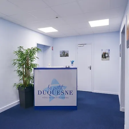 Le Petit Duquesne Nantes