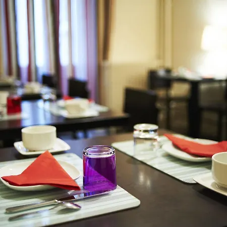 Hotel Le Petit Duquesne Nantes