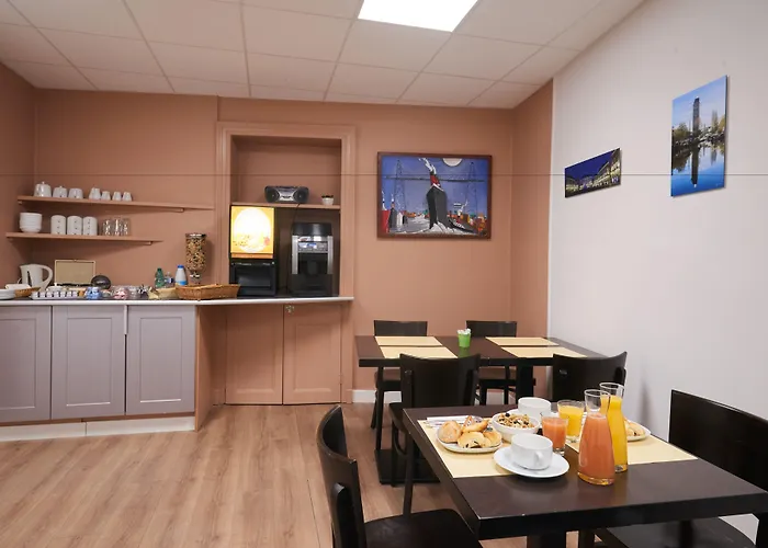 Hotel Le Petit Duquesne Nantes